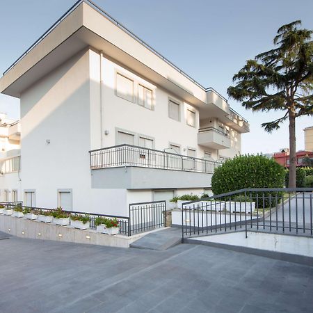 Suites & Residence Hotel Pozzuoli Buitenkant foto